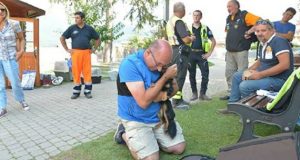 Lola è tutto quello che è rimasto a Valerio dopo il terremoto e, finalmente, è stata ritrovata